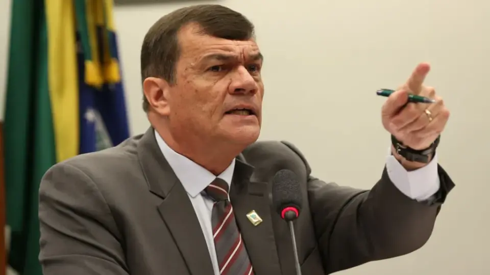Visitas a general condenado por golpe inclui militares ligados a assédio e tortura