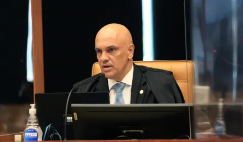 Moraes se declara impedido em caso de ameaça à sua família, mas mantém prisões