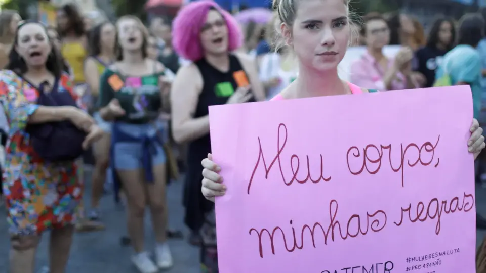 PESQUISA: Maioria concorda que a sociedade é machista e desigual