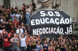 Professores da rede municipal de São Paulo antecipam paralisação contra Nunes