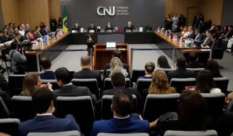 A interlocutores, Salomão avalia que conseguiu vitória no embate com Lava Jato