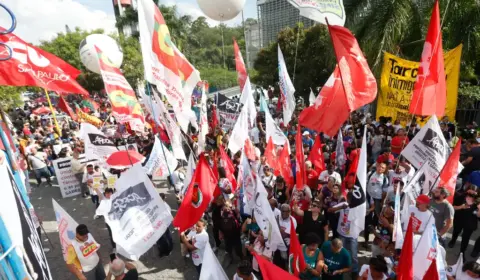 Movimentos sociais lançam manifesto e plataforma contra corte de gastos do governo