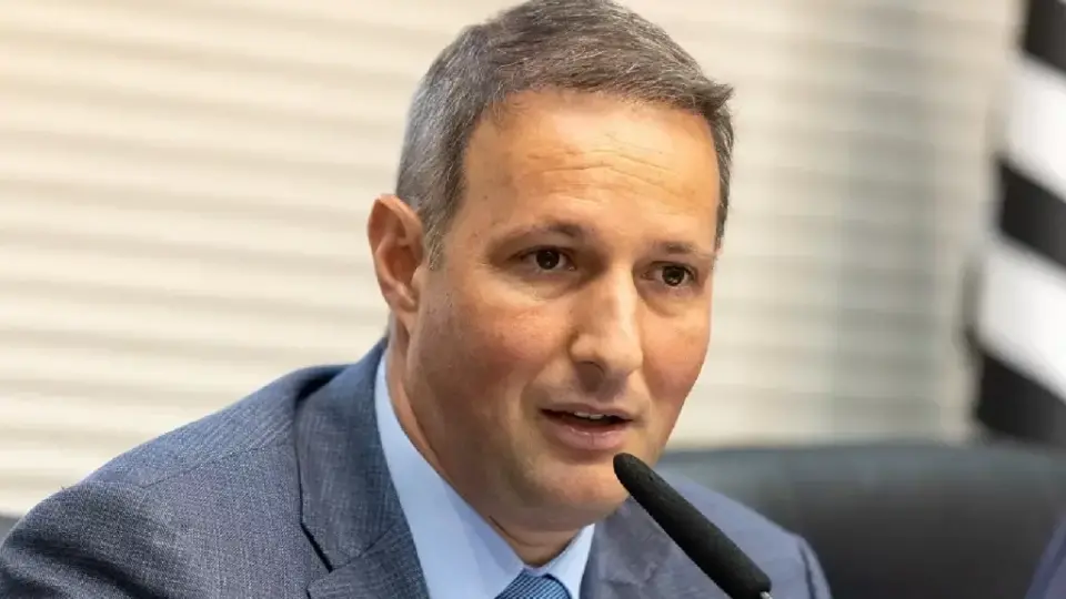 Novo texto de Derrite tira recursos da PF e fragiliza combate ao crime, diz governo