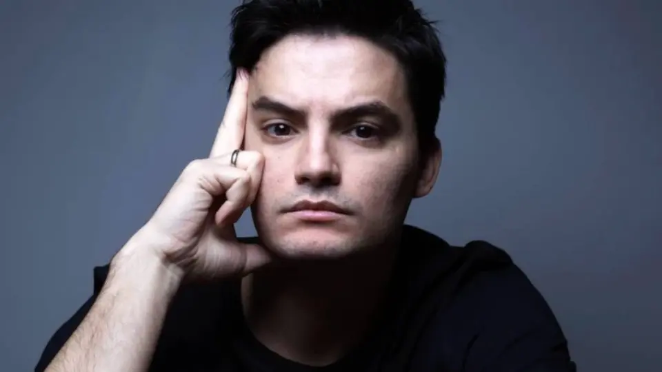 Arthur Lira denuncia Felipe Neto por injúria; youtuber responde: ‘Continuarei enfrentando’