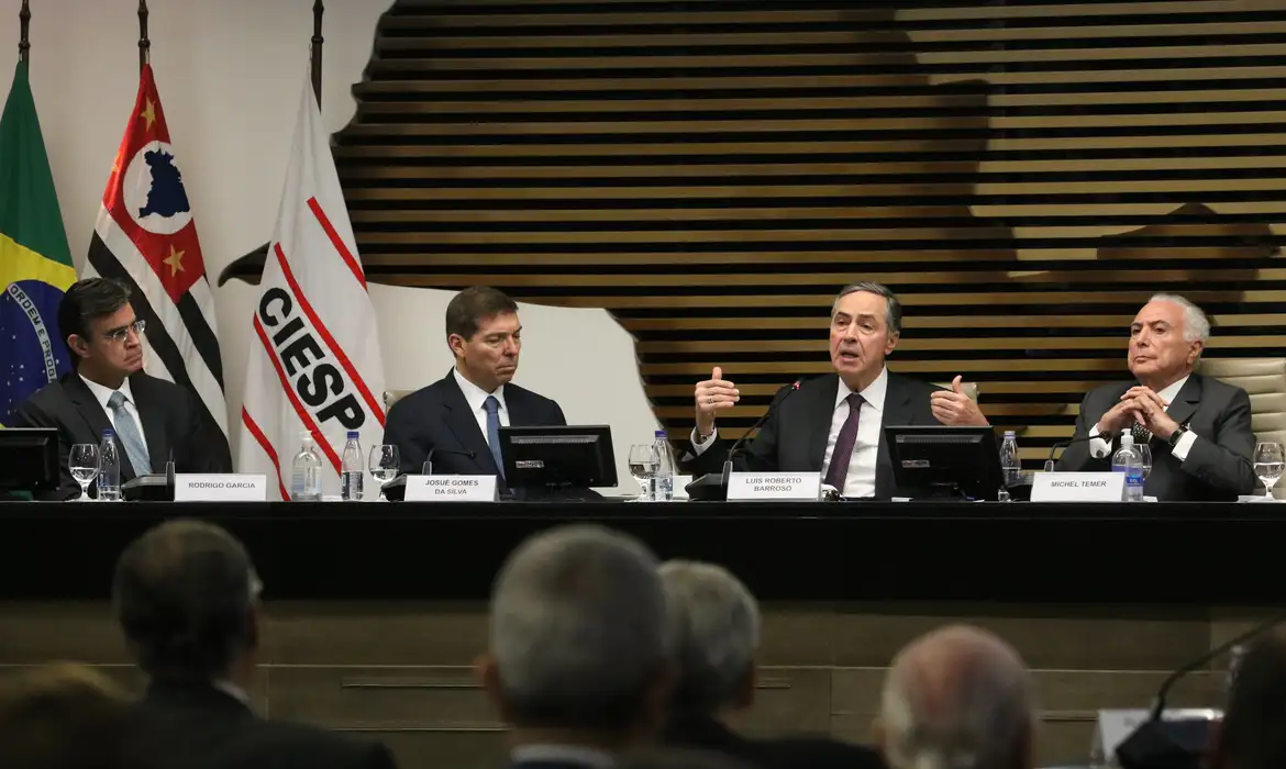 Barroso Barroso acredita que combate à legalização de drogas fracassou e não conseguiu diminuir o poder do tráfico nem o consumo
