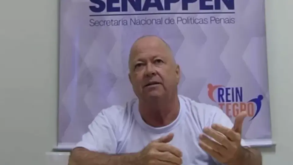 Alexandre de Moraes manda acusado por morte de Marielle para prisão domiciliar