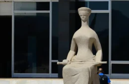 Cármen Lúcia mantém indenização de Deltan a Lula por PowerPoint: R$ 75 mil