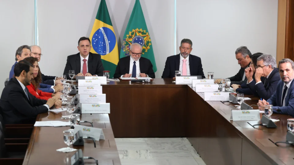 O desempenho do Governo Lula segundo as Medidas Provisórias