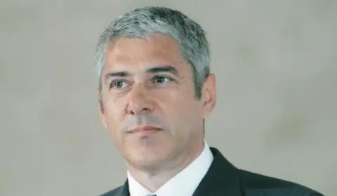 Combater a doença ou combater os doentes?