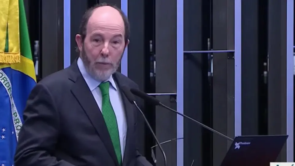 Proposta de Armínio Fraga de congelar salário mínimo por 6 anos é criticada por economistas