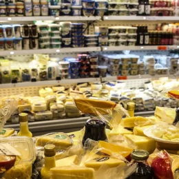 Supermercados podem voltar a abrir em feriados sem acordo coletivo após decisão judicial