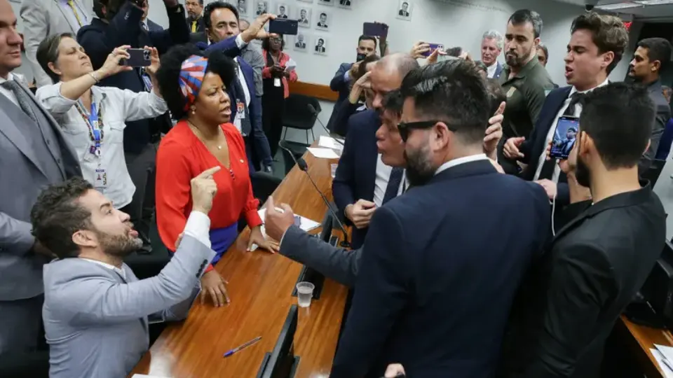 Violência política no Congresso chegou a 133 ocorrências desde janeiro de 2019, aponta estudo