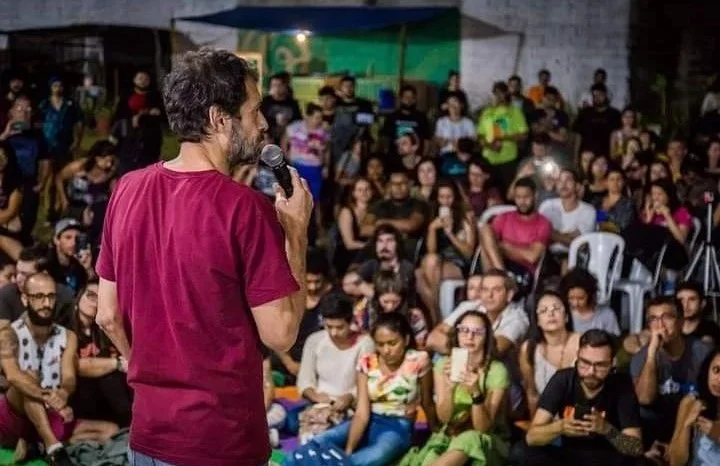 Palestra de Eduardo Marinho. Reprodução: Jornal Todo Dia