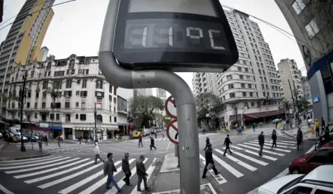 Previsão do tempo: frente fria avança e provoca temporais em várias regiões