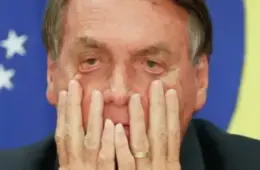 Moraes aponta falta grave por arma de Bolsonaro e cita perda da domiciliar
