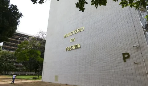 Déficit do governo aumenta e chega a R$ 20,2 bilhões em novembro