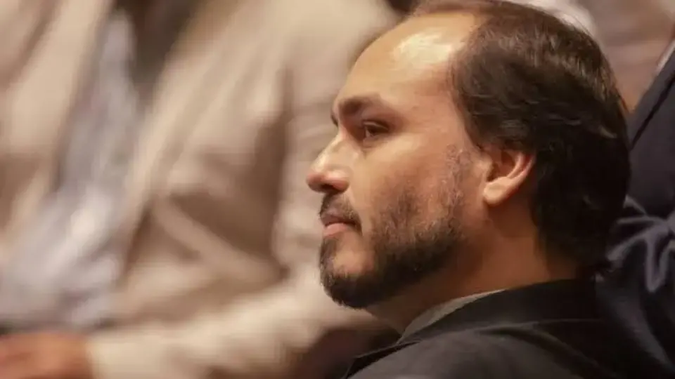 PL coloca R$ 1,85 milhão na campanha de reeleição de Carlos Bolsonaro