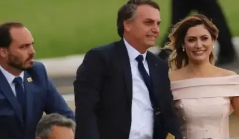 Chefe de gabinete de Carlos também pagou contas de Bolsonaro e Michelle