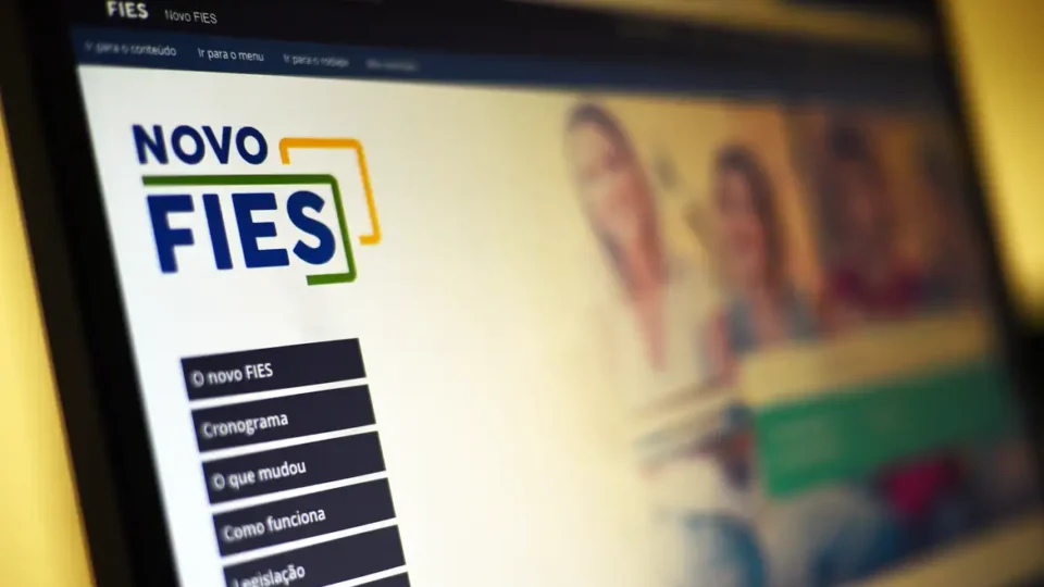Fies 2025: MEC convoca lista de espera de vagas remanescentes
