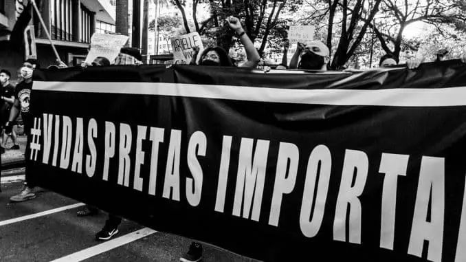 Os desafios do antirracismo no mundo pós #VidasNegrasImportam