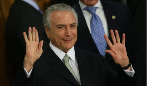 Sensacionalista: Temer entra na negociação e prova que não é bom anistiar golpista