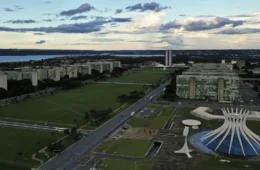 Governo bloqueia R$ 4,6 bilhões em emendas para cumprir regras fiscais