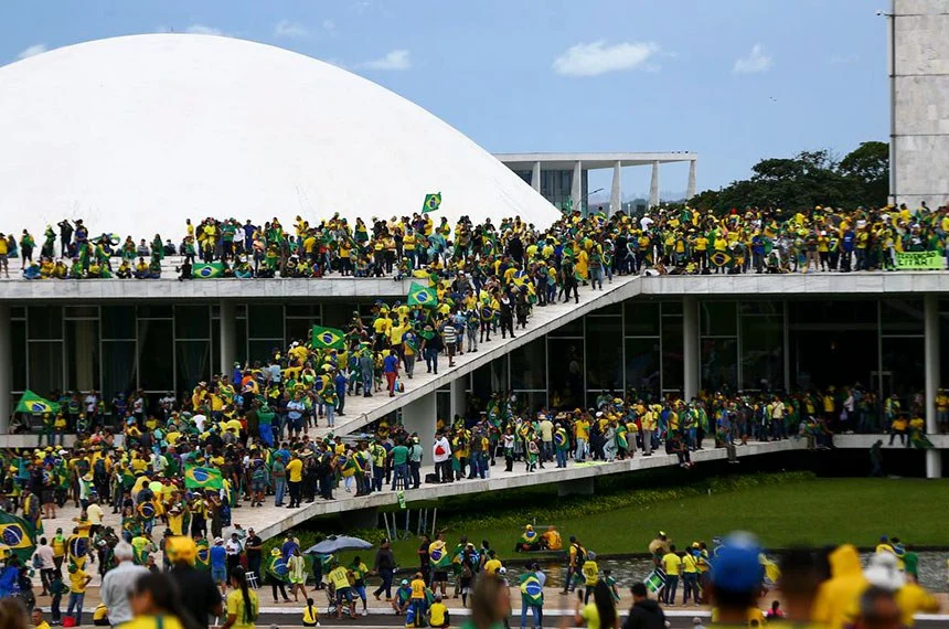 Sobem os créditos, mas 'Ainda estou aqui' segue em Brasília