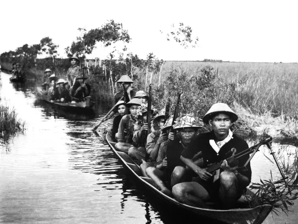 exército do Vietnã do Norte O exército do Vietnã do Norte ficou conhecido como Vietcongues. Crédito: Wikimedia/ Creative Commons