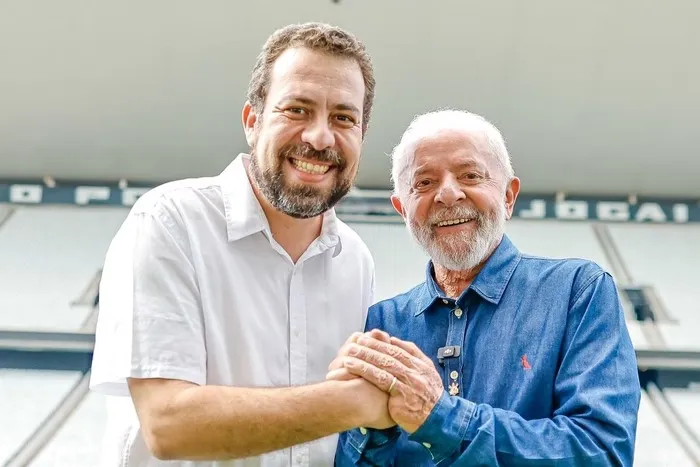 <em>Guilherme Boulos e Lula - Ricardo Stuckert/PR</em>
