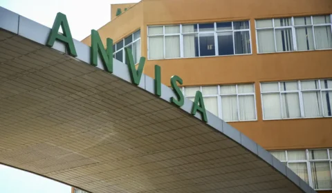 Anvisa aprova medicamento para tipo de câncer de pulmão em estágio inicial