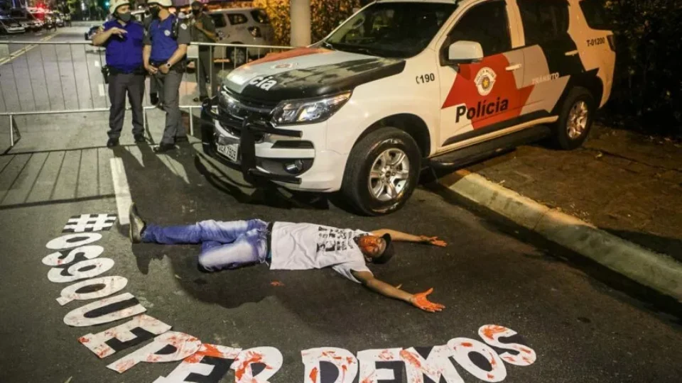 5 anos após massacre de Paraisópolis, estudo analisa repressão a bailes funk em SP