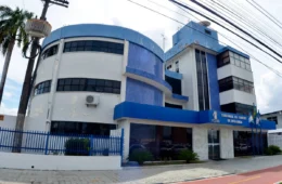 Tribunal de Contas de Roraima paga em um só mês até R$ 1,8 milhão a conselheiros