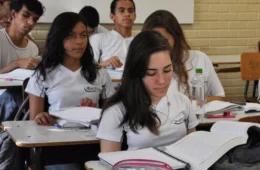 Novo Ensino Médio terá transição e poderá ser implementado só em 2026, decide CNE