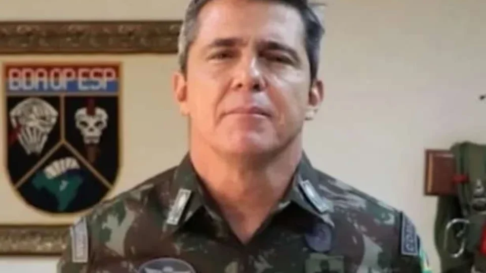  Um passado que parece não querer passar