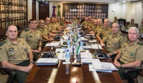 Alto Comando do Exército fica sem ‘Kids Pretos’ após protagonismo no governo Bolsonaro