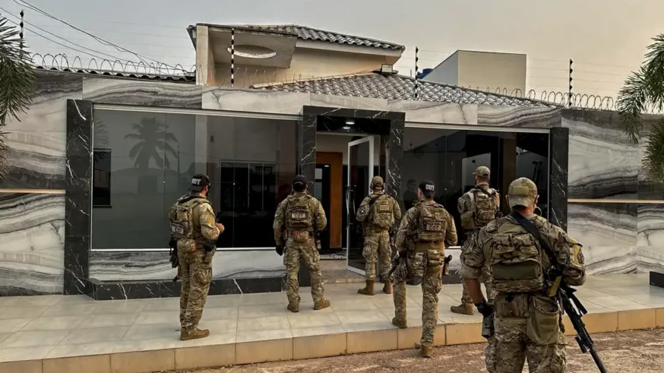 PF deflagra ação contra extração de ouro em terras indígenas no Pará
