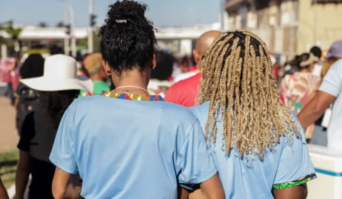 Violência contra mulheres negras: maioria dos casos começa na juventude