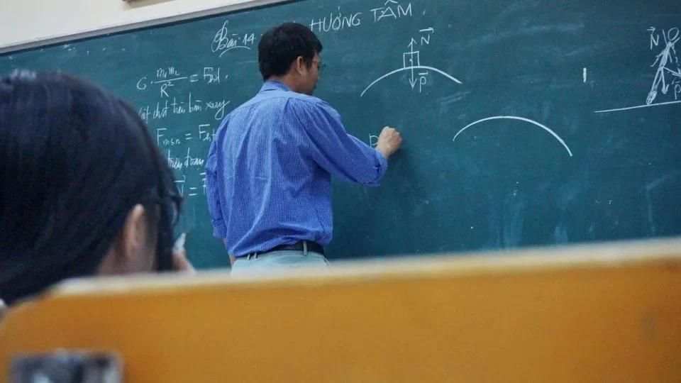 Governantes querem Educação sem professores