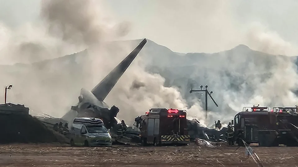 Acidente de avião na Coreia do Sul causa 179 mortes, segundo o governo