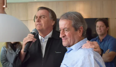 Moraes manda ouvir governador de SC que indicou conversas de Valdemar e Bolsonaro