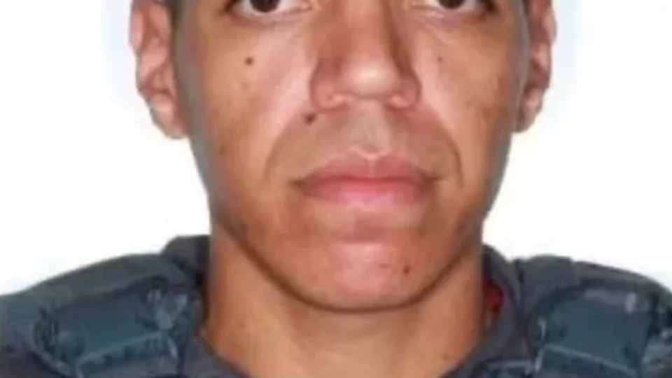 PM que arremessou homem de ponte é preso em São Paulo