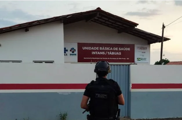 Polícia