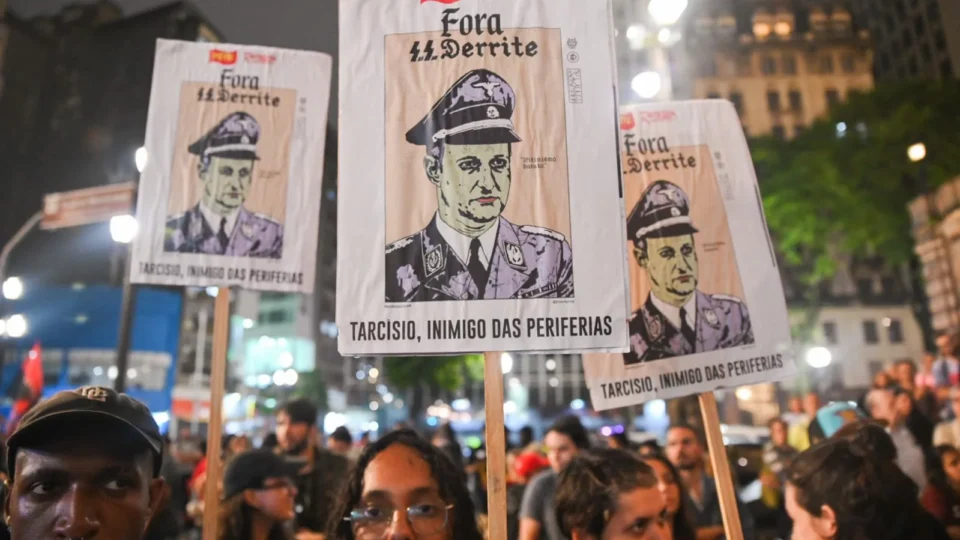 Cláudio Castro, capitão Derrite e a série ‘Bandidos na TV’