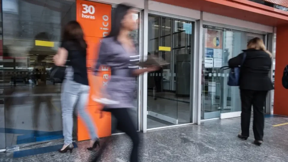Governo quer FGTS como garantia para crédito consignado