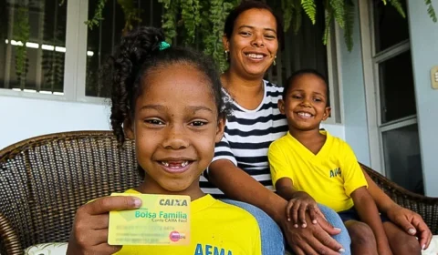 Em 2023, pobreza no país cai ao menor nível desde 2012