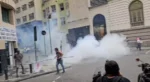Manifestação de professores do RJ é atacada pela PM com bombas de gás e spray de pimenta