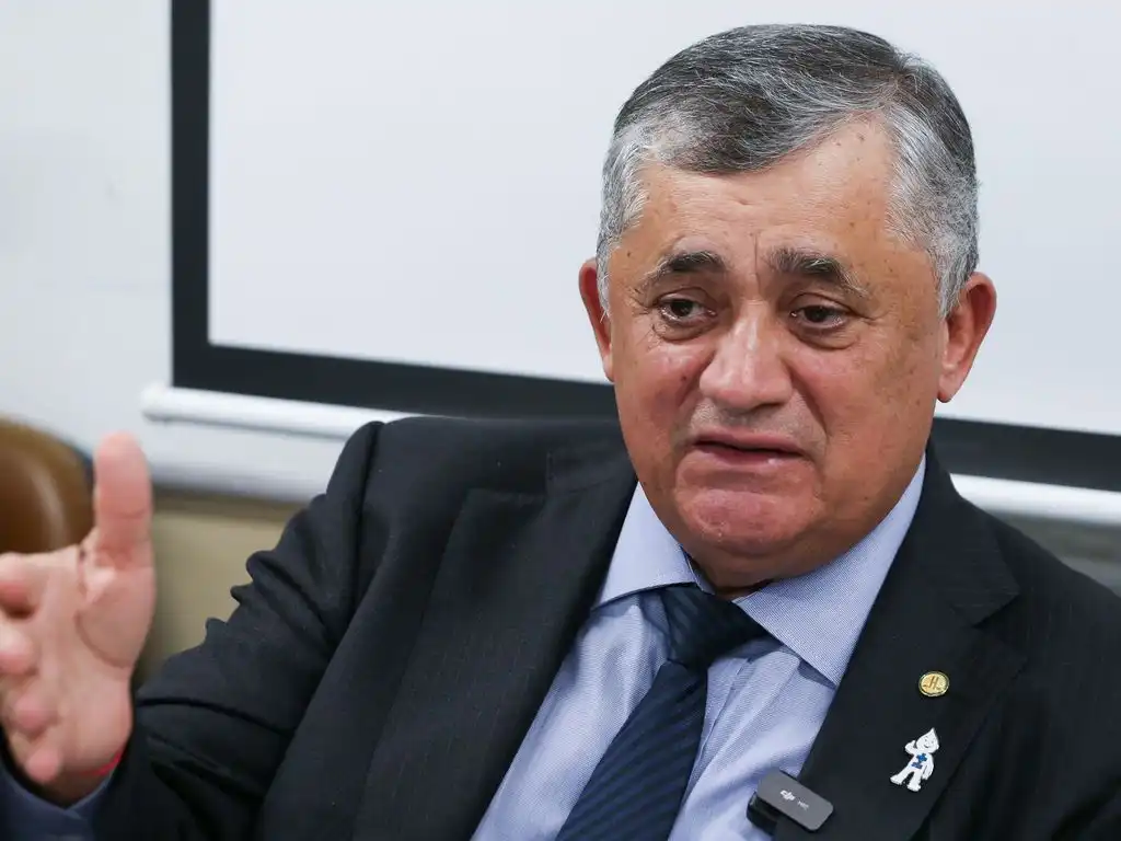 Projetos de lei sobre violência contra mulher unem esquerda e direita, mas empacam