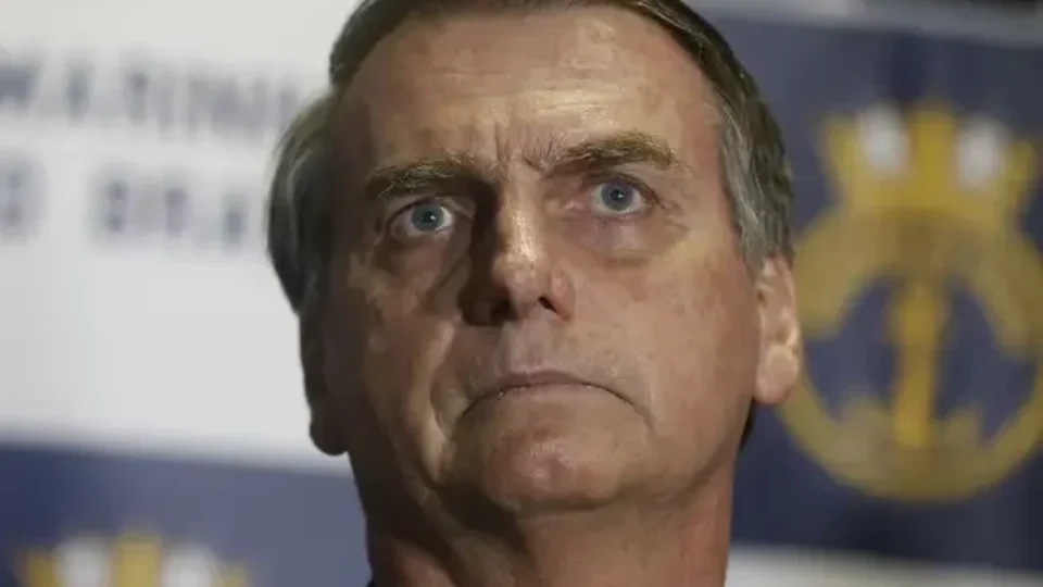 Defesa de Bolsonaro diz a Moraes que convite por email para posse de Trump é verdadeiro