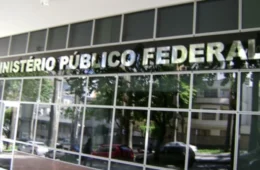 Juízes e procuradores flexibilizam férias para terem seis meses de folga por ano