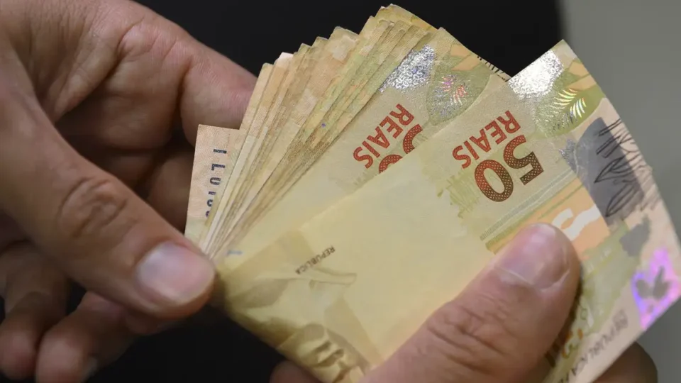 Mais de 10 milhões de brasileiros têm dinheiro esquecido na conta do antigo PIS/Pasep